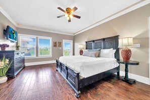 9 Schlafzimmer, Bügeleisen/Bügelbrett, kostenloses WLAN, Bettwäsche