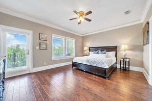 9 habitaciones, tabla de planchar con plancha y wifi gratis 