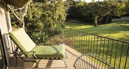 Gorgeous Silverado Condo mit Blick auf Golfplatz in exklusiven Oak Creek
