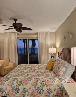 2 slaapkamers, een strijkplank/strijkijzer, gratis wifi, beddengoed