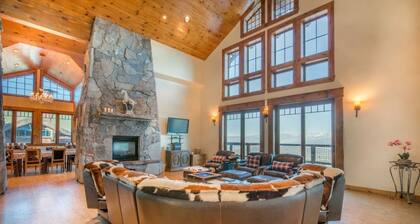 8MB/11bth-Skislope-Tahoe Villa, panoramic view, hot tub, sauna,  steam-room, bar, pool table