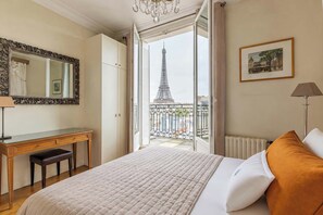 2 Schlafzimmer, Bügeleisen/Bügelbrett, Reisekinderbett, kostenloses WLAN