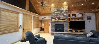 Luxury Knotty Pine Cabin IN THE Pinetop Lakes C.C