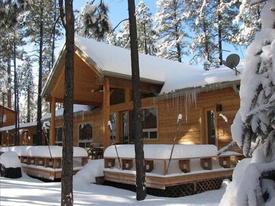 Luxury Knotty Pine Cabin IN THE Pinetop Lakes C.C