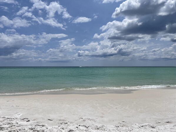 Accommodatie ligt op het strand