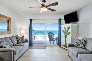 Smart TV, reproductor de DVD, libros y estéreo 