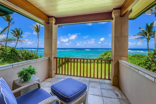 Gated Beachfront Estate - On the Sand -Secluded Beach safe year round TVNC-4245