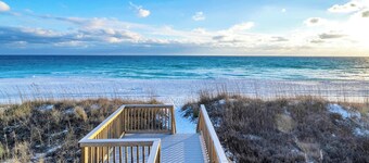 Sol Mate | Beach Front with Large Private Pool