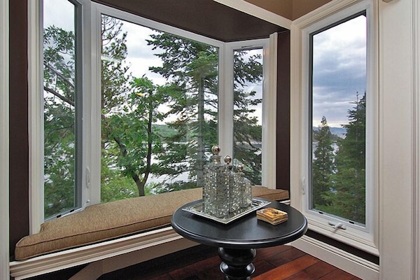 picture window, great for reading