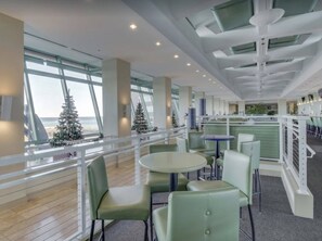 Dining - Complete Renovation! BEACHFRONT Kokomo! Near Pier Park! 2 FREE Beach Chairs!!!! (Panama City Beach)