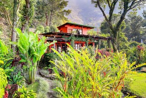 Exterior - Lake Front Paradise/Nature & Mayan Culture Collide (Santa Cruz la Laguna)
