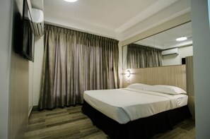 Escritorio, camas plegables/adicionales, wifi gratis y ropa de cama