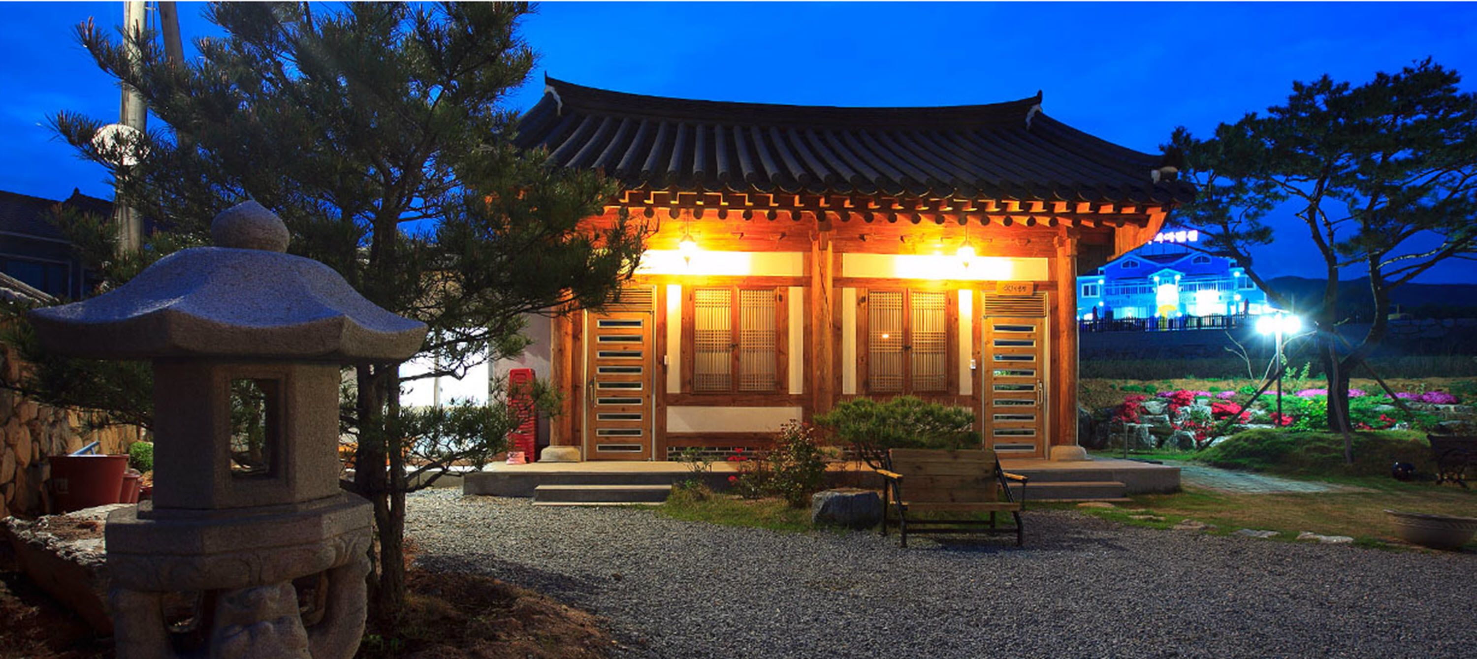 Front of property - evening/night