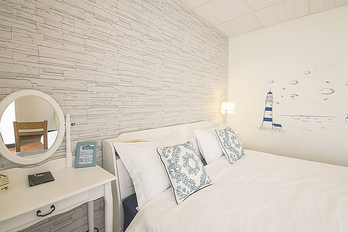 Deluxe Double Room | Premium bedding, desk, blackout curtains, rollaway beds