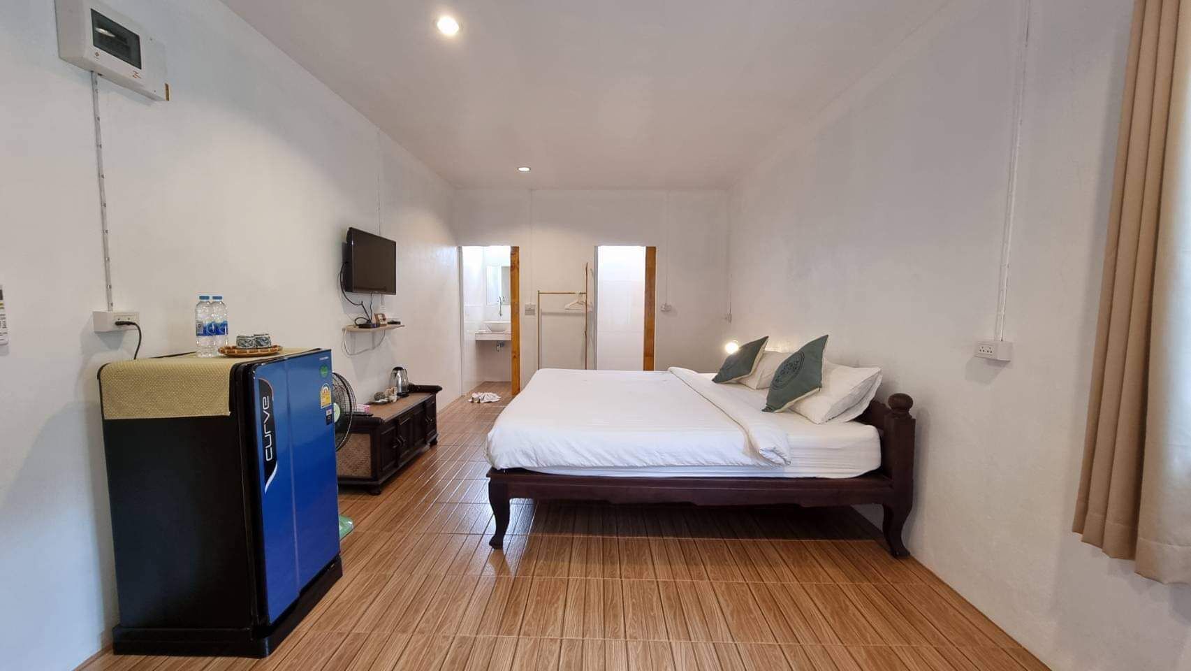 superior double room | free wifi, bed sheets