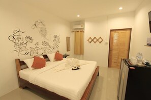 標準雙人房 | 免費無線上網、床單