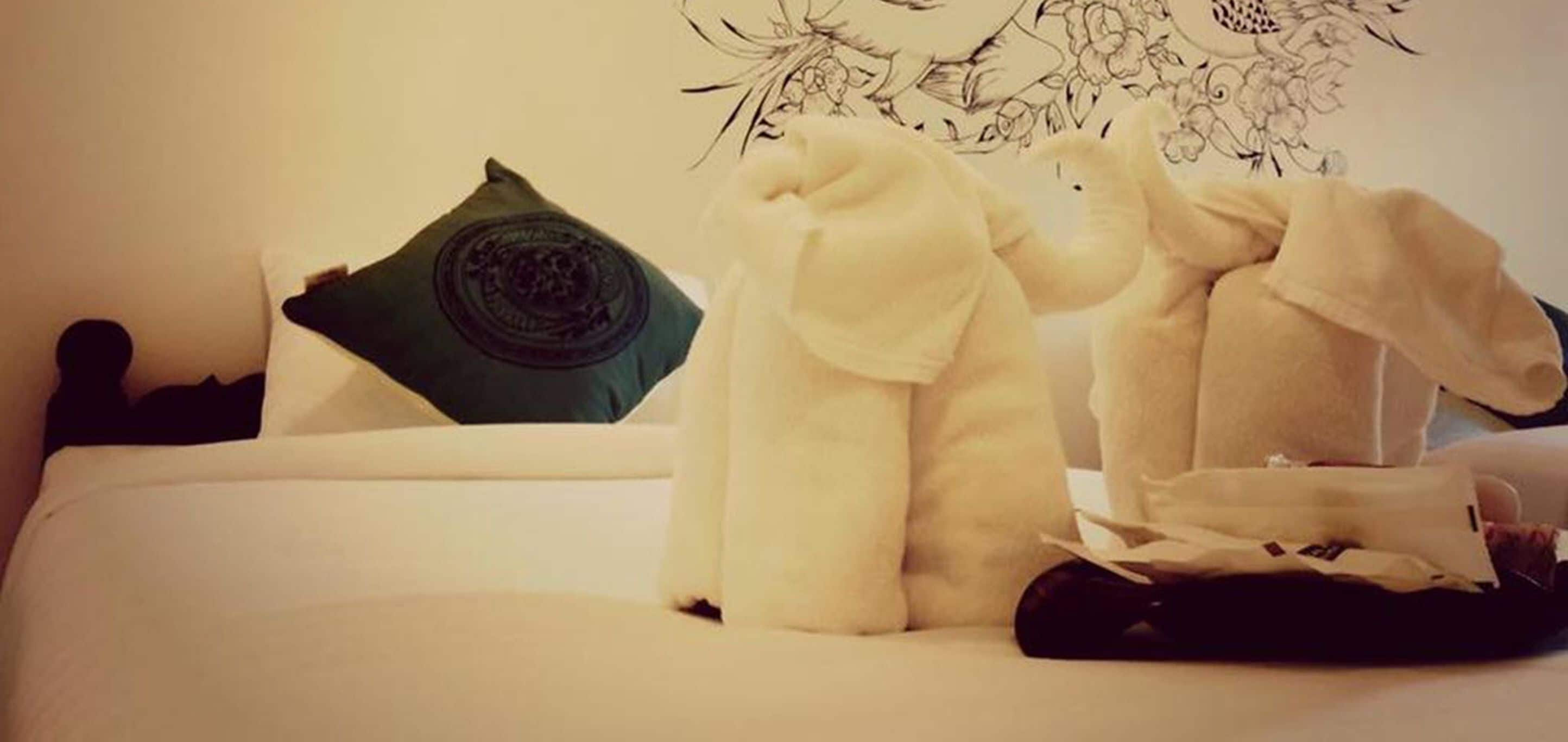 standard double room | free wifi, bed sheets