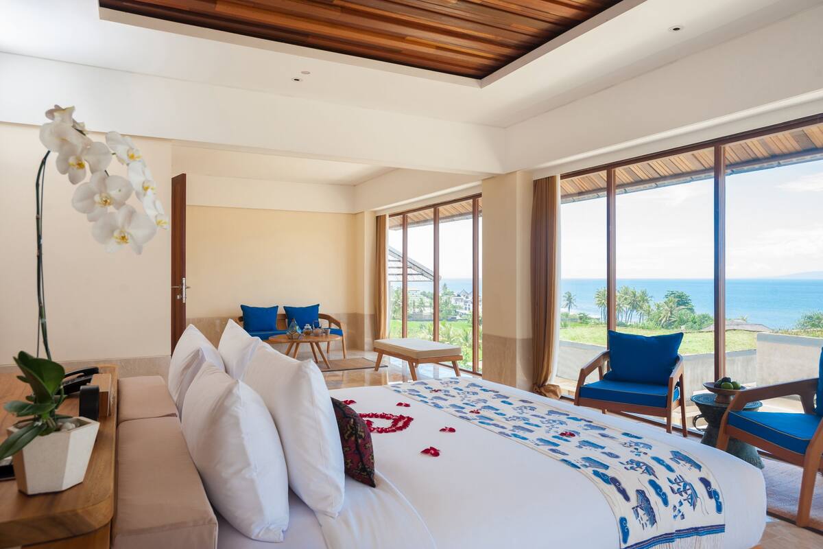 Vila família, 2 quartos, vista para o oceano | Roupas de cama premium, cofres nos quartos, escrivaninha