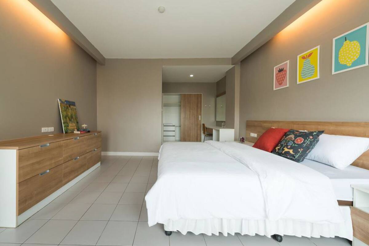 Suite | Living area