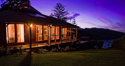 Forrester Court Clifftop Cottages