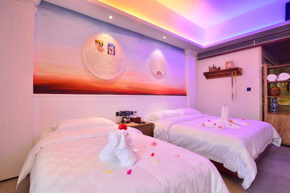 Standard Family Room | Blackout curtains, iron/ironing board, free WiFi