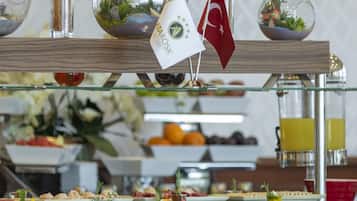 Desayuno buffet incluido todos los días