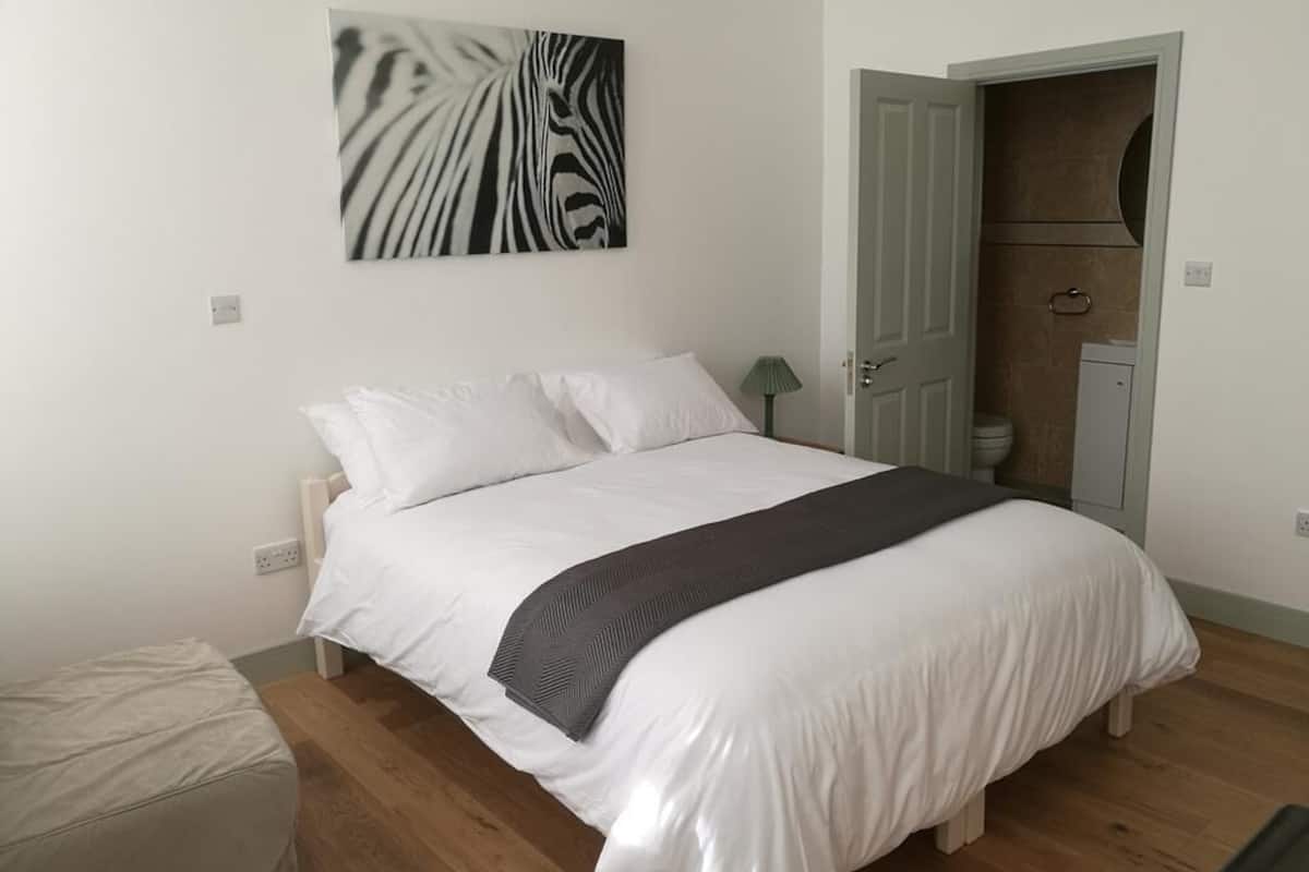 Twin kamer, en-suite badkamer (Wet Room) | 1 slaapkamer