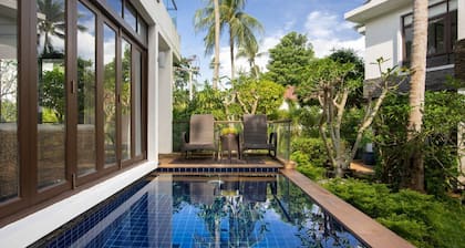 2 Br Luxury Villa SDV141 near the beachfront by Samui Dream Villas