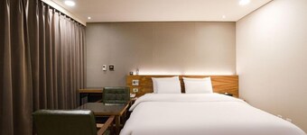 Anyang CNC Hotel