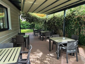 Terrace/patio - Gulluk Life Hotel (Milas)