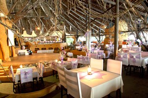 Morgunverður í boði, innlend og alþjóðleg matargerðarlist