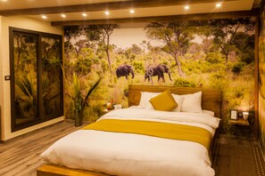 Chambre Club | Minibar, coffres-forts dans les chambres, rideaux occultants