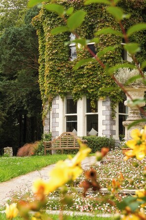 Exterior - Penmorvah Manor Hotel (Falmouth)