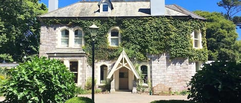 Nội thất lối vào