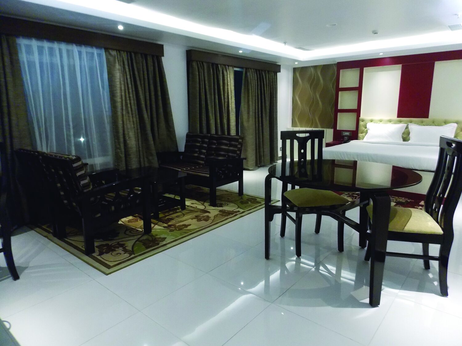 premium room | egyptian cotton sheets, premium bedding, memory-foam beds, desk