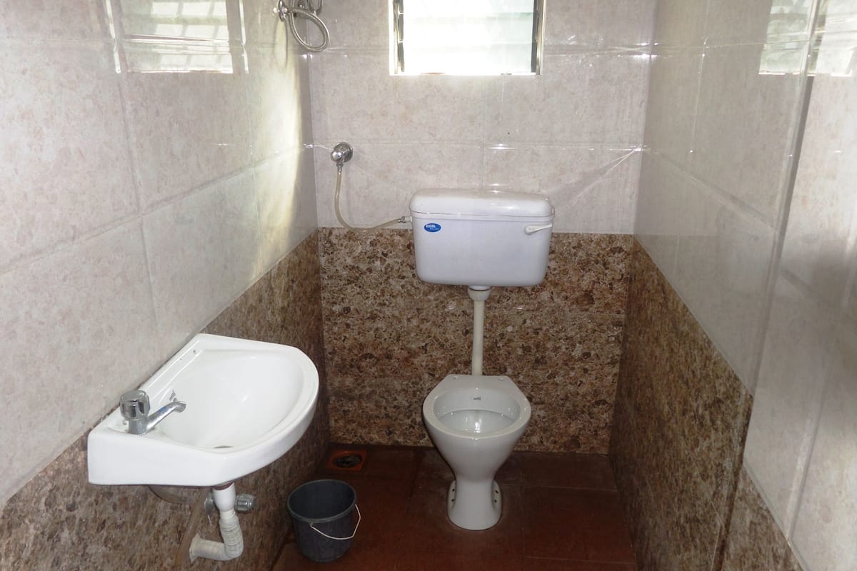 Standard Double Room AC | Bathroom