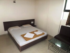 Standard Double Room AC | Desk, free rollaway beds