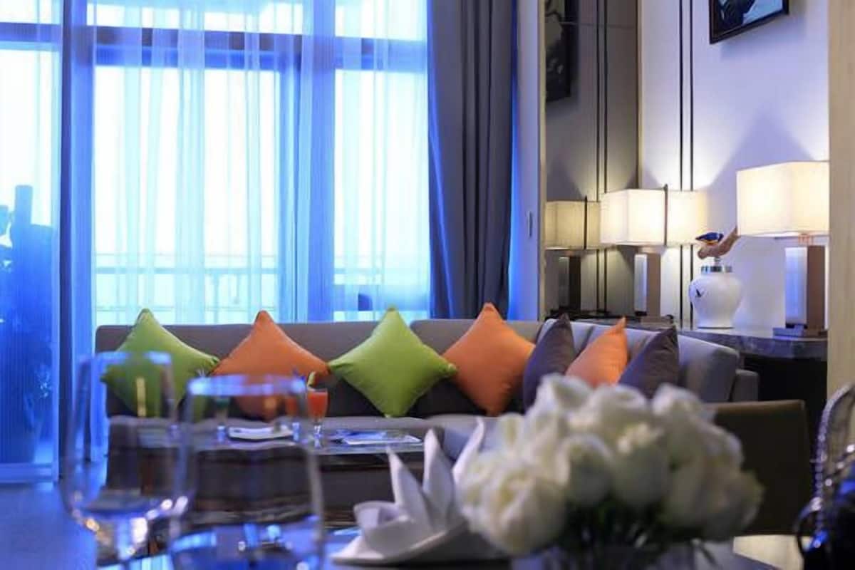 Two Bedroom Deluxe Suite | Living area