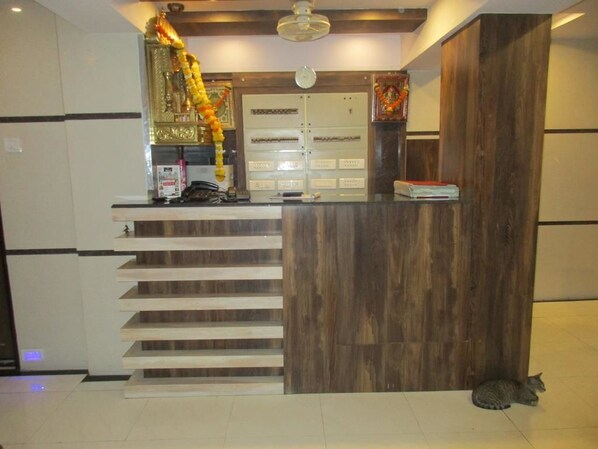Quầy tiếp tân