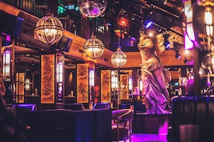 3 bares, bar en la azotea