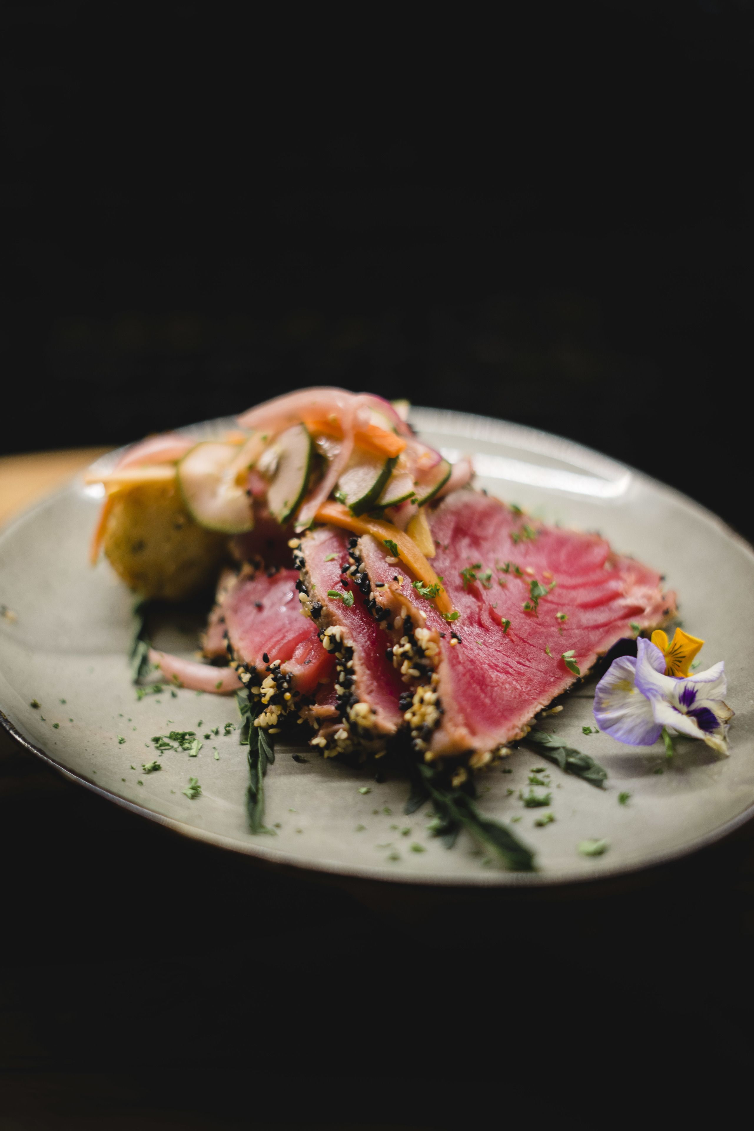 breakfast, lunch and dinner served