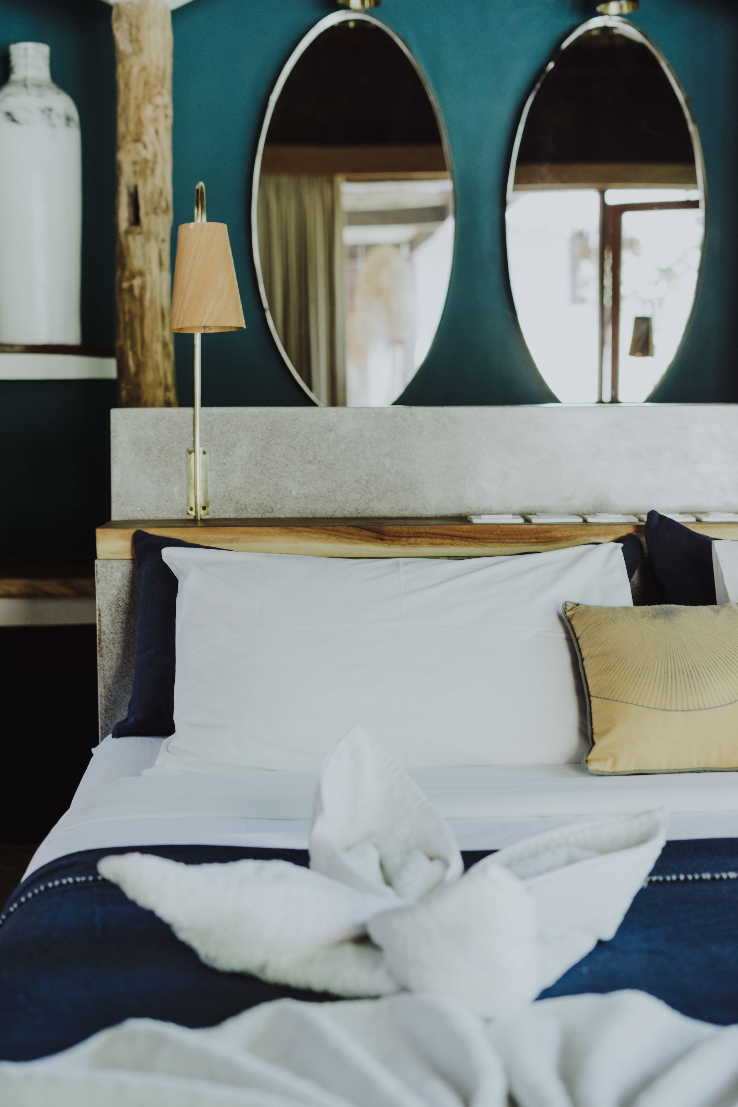 romantic villa, 1 king bed | 1 bedroom, minibar, in-room safe, desk