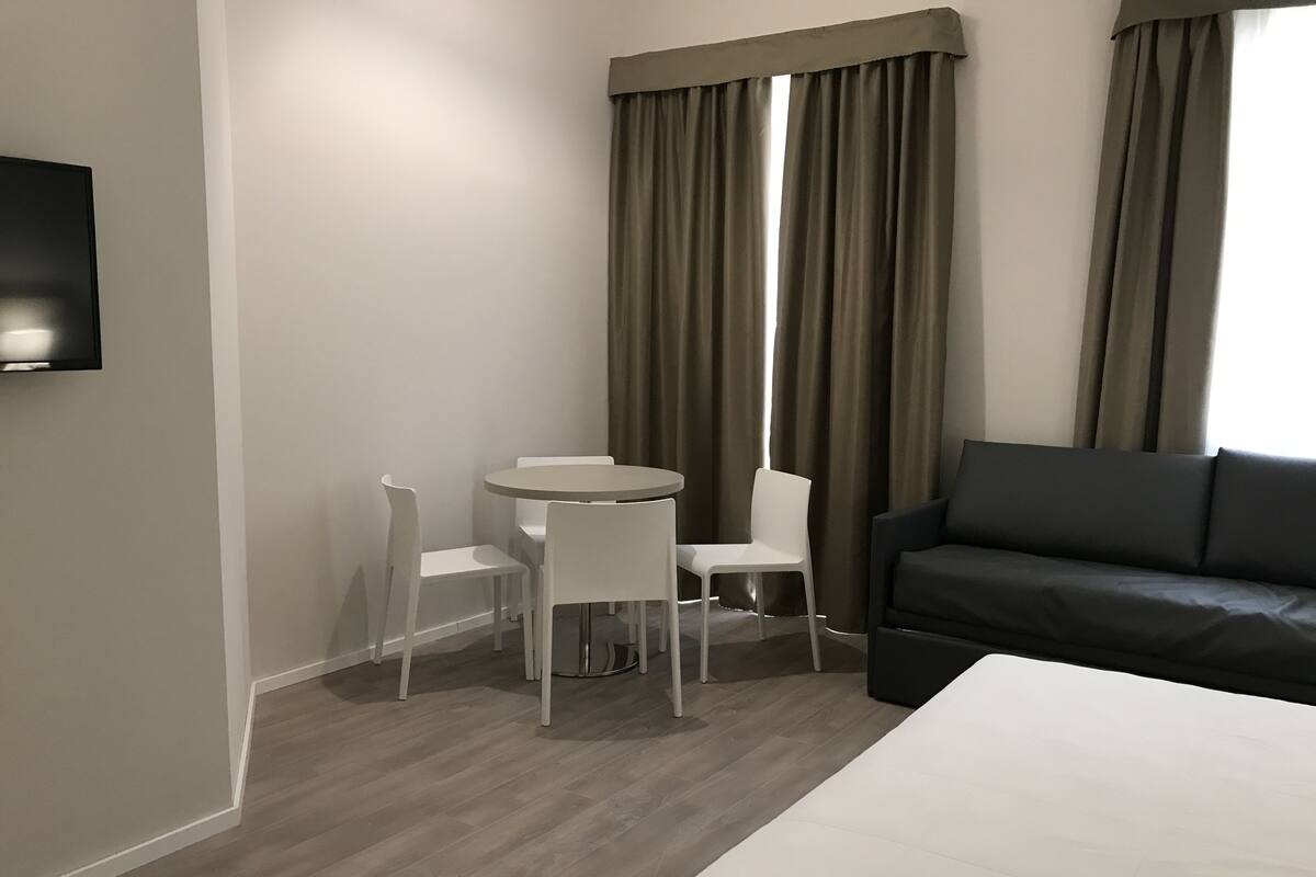 Superior Double or Twin Room, Balcony | In-room safe, desk, blackout drapes, cribs (surcharge)