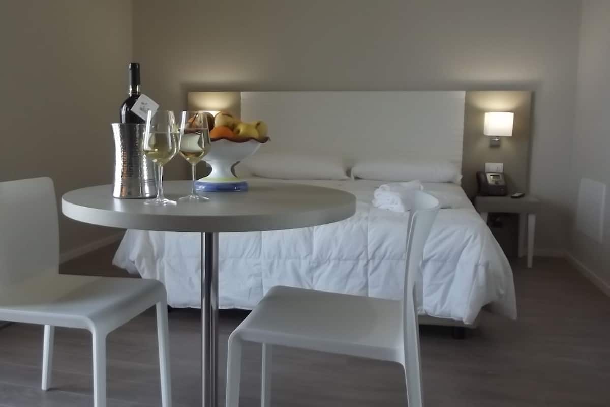 Superior Double or Twin Room, Balcony, Sea View | In-room safe, desk, blackout drapes, cribs/infant beds