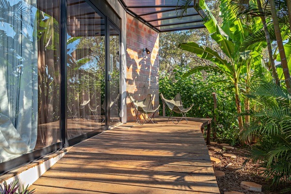 Design Bungalow, 1 Bedroom, Accessible, Garden View | Terrace/patio