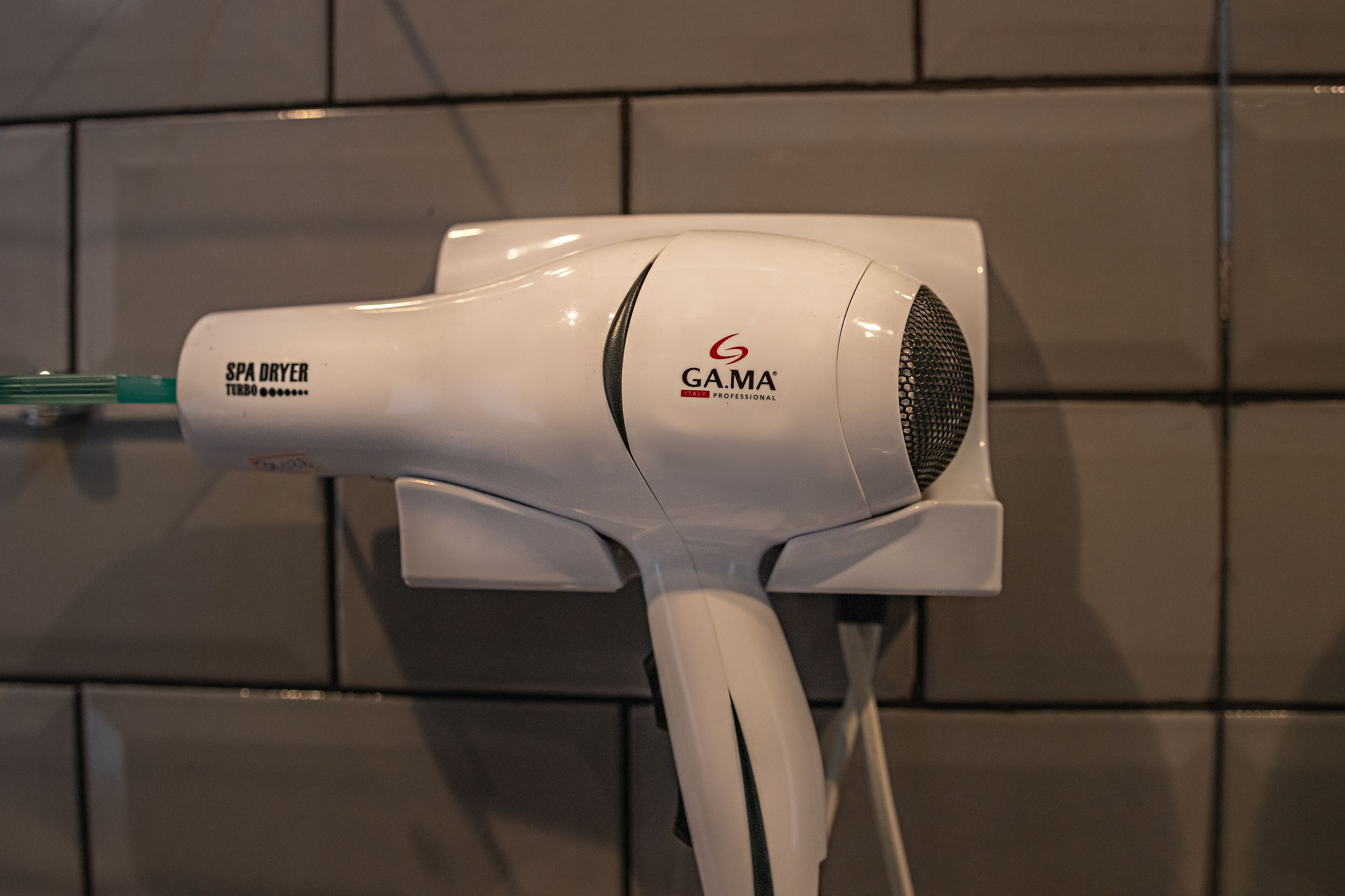 design bungalow, 1 bedroom, accessible, garden view | bathroom amenities | shower, free toiletries, hair dryer, towels