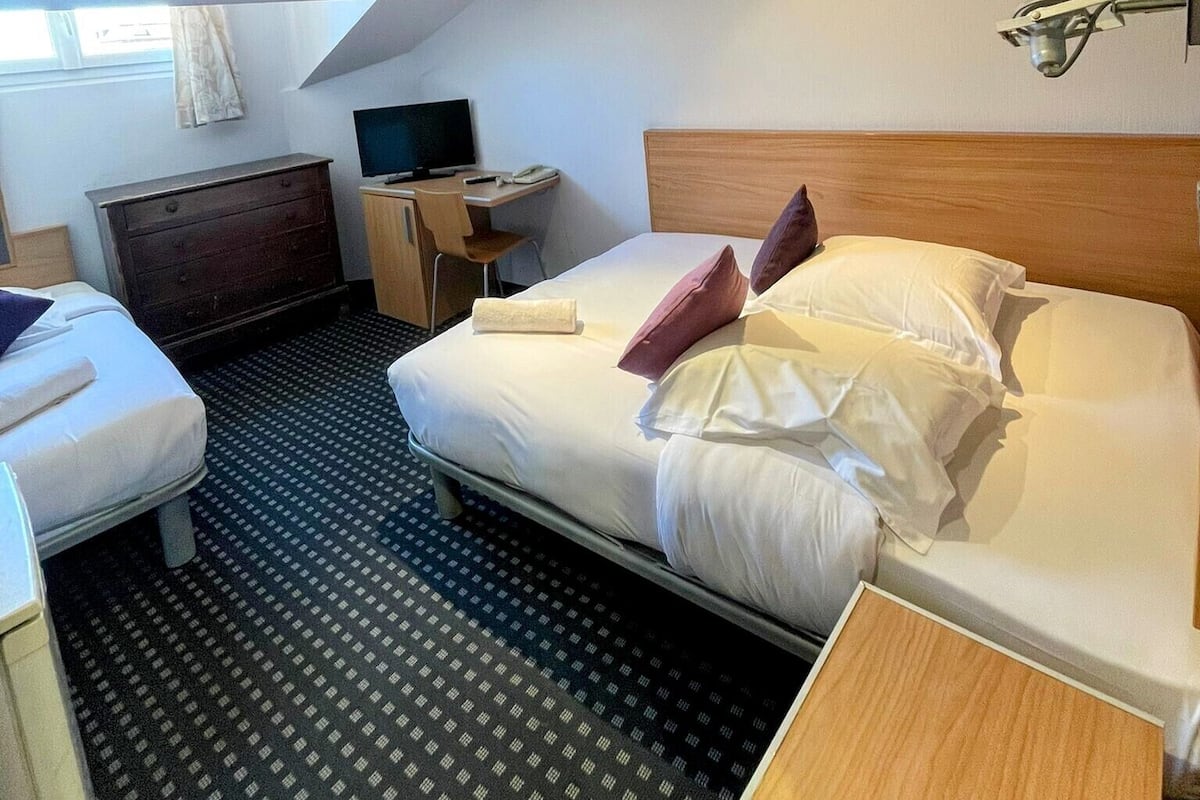 Triple Room | Wi-fi percuma, cadar katil