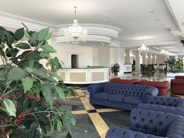 Sala de estar en el lobby