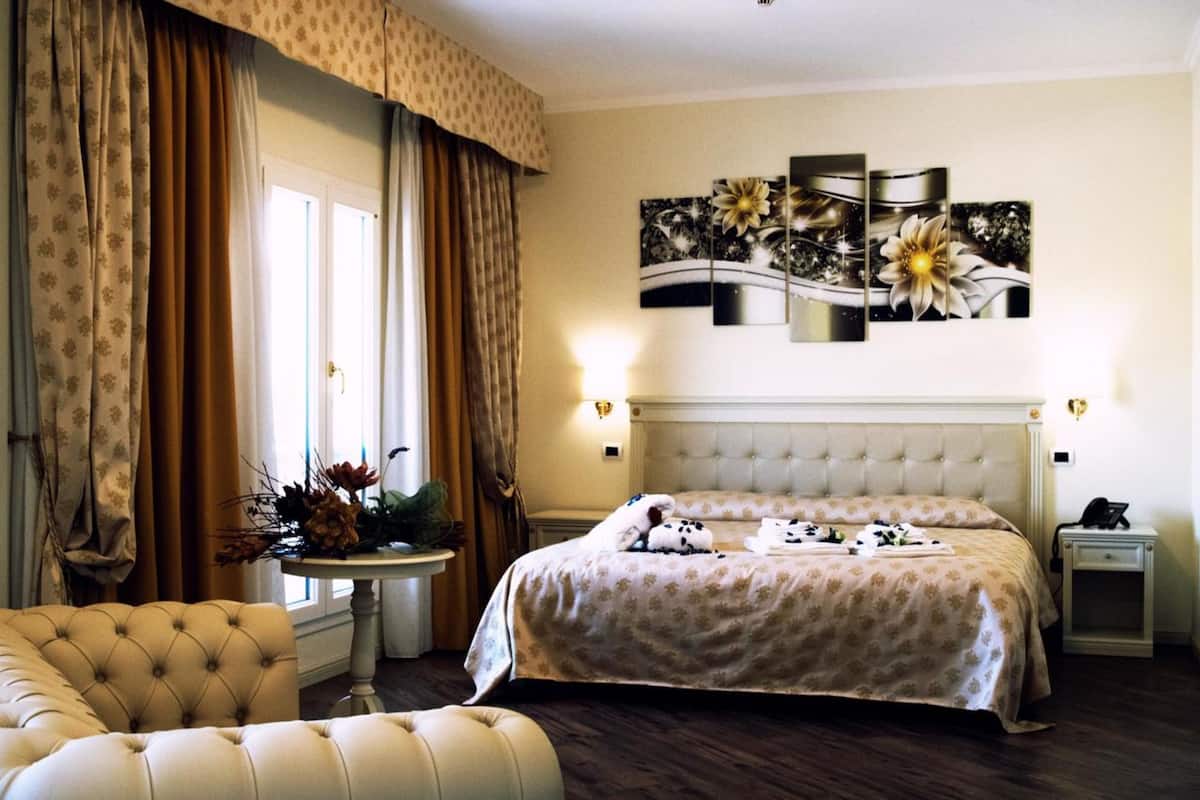 Biancheria da letto di alta qualità, minibar, una cassaforte in camera