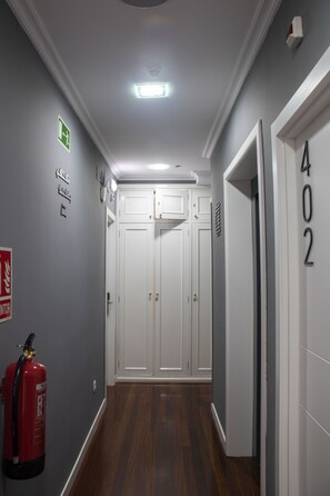 Interior entrance - Alda Miramar Rooms (Gijon)